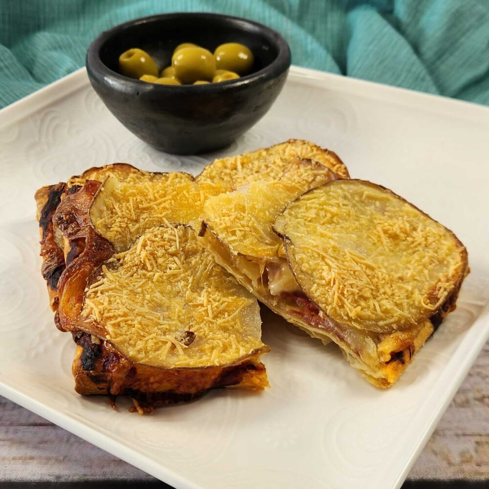 Resultado de la receta Pizza de Hojaldre Jamón y Queso y Papa